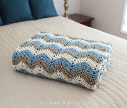 Seaside Blanket Bed Topper US TERMS 6080