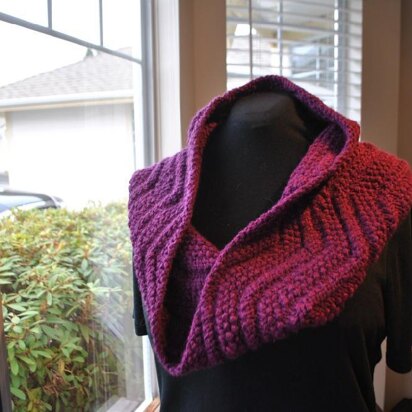 Little sparrow cowl