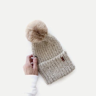 The Caminetto Beanie - knitting pattern