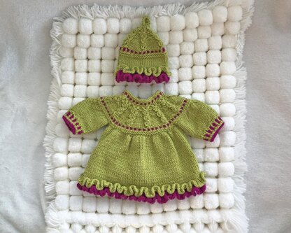 Double Frilled Dress and Hat (no. 102) for Doll, Premature or Newborn Baby