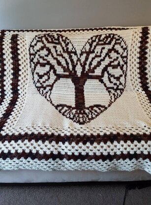 Heart Shaped Tree of Life Blanket