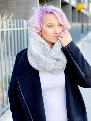 Chunky Twisted Cowl