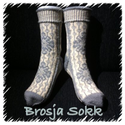 Brooch socks