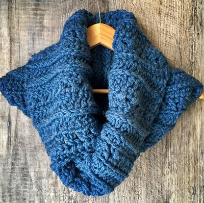 Moors Chunky Cowl