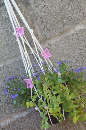 Plant Pot Hanger with Butterfly Trim