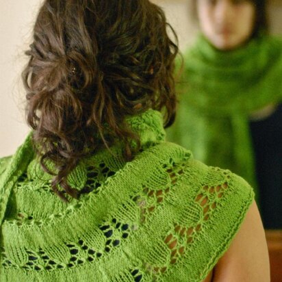 Snow Drops & Snap Peas Shawl