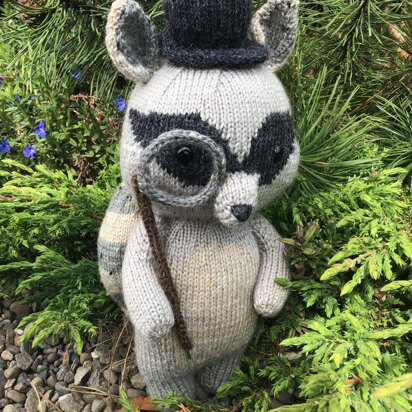 Ralph Raccoon - knitting pattern