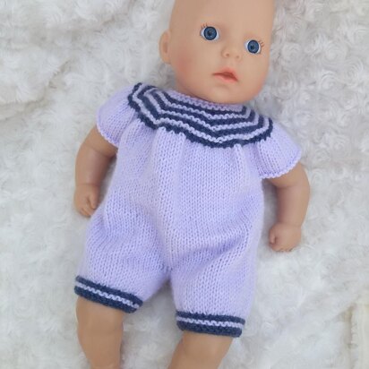 Knitted dolls deals clothes for sale