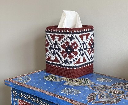 Aztec intarsia crochet container