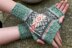 Scallafield handwarmers and hat