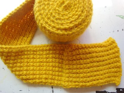 Secret compartment scarf