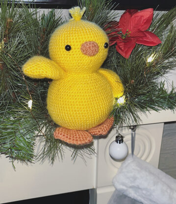 Daisy The Chick - Free Toy Crochet Pattern For Kids in Paintbox Yarns Cotton Aran by Paintbox Yarns