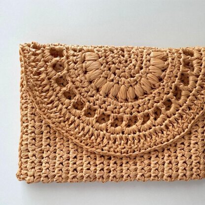 Summer raffia clutch bag