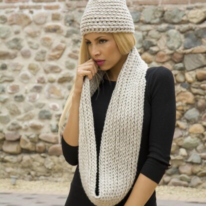 The Marlen Infinity Scarf