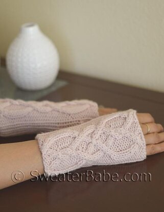 #254 Riley Fingerless Gloves