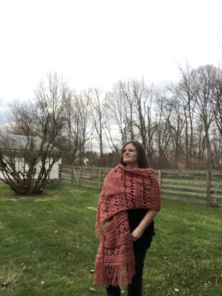 Diamond Arches Pocket Shawl