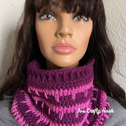 Ava Cowl