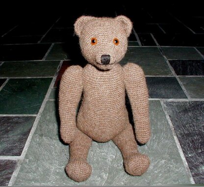 Finbar Classic Bear