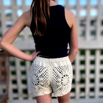 Easy Breezy Granny Square Shorts.