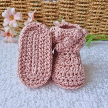 Bobble Baby Booties