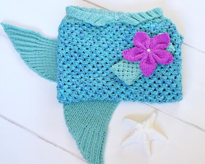 Mermaid Tail Snuggle Blanket