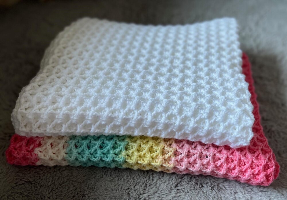White Harmony Waffle blanket Crochet pattern by Alla Bella