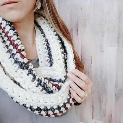 Snow and Spice Infinity Scarf