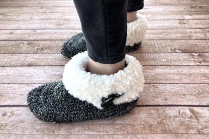 Cuddly Faux Fur Women's Slippers