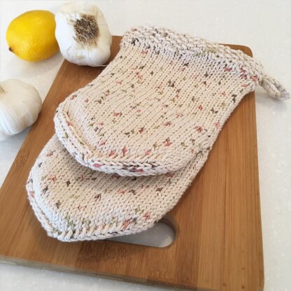 StayCool Oven Mitt Pot Holder Knitting pattern by JinxedStitches