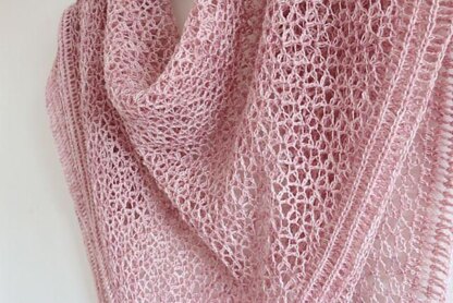 Diamonds and Tassels Shawl