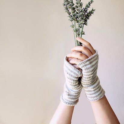 Ice cream and soda mitts