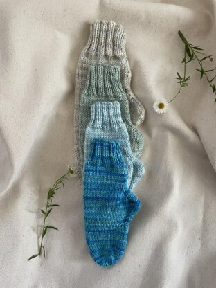 Easiest Baby Socks BJ405