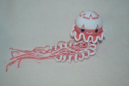 Amigurumi Jellyfish toy
