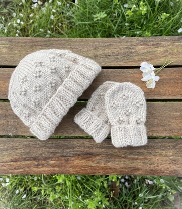 Little Flower Hat & Mittens Set