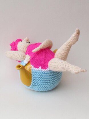 Synchronized Swimmer Tea Cosy