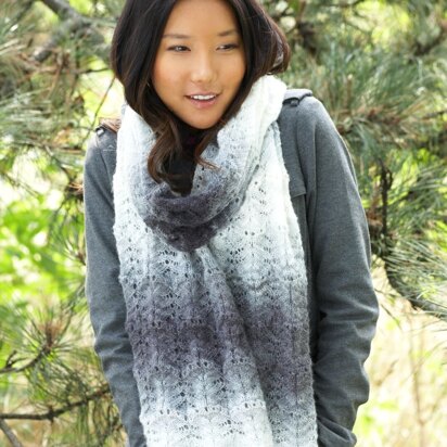 Lofty Ripple Scarf in Patons Lace