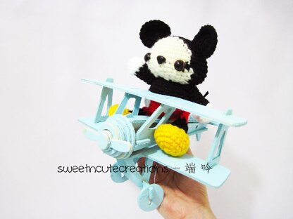 Amigurumi baby mickey