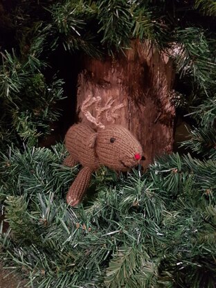 Knitted Reindeer