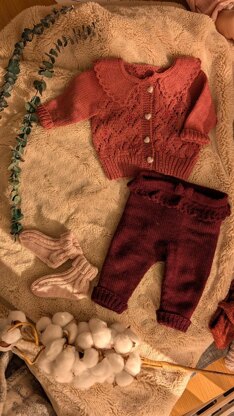 Luna Newborn Set - Cardi and Pants