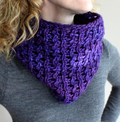 Bulky Lace Cowl