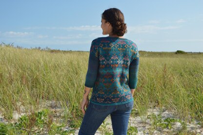 Vintage Damask Pullover