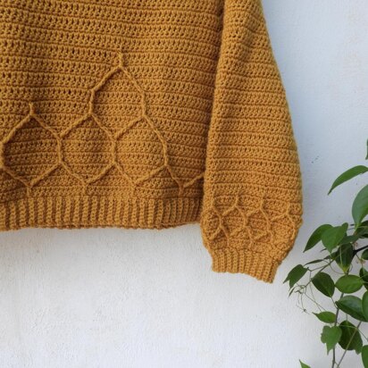 Honeycomb pullover