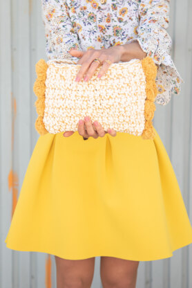 Santorini Pom Pom Clutch in Hoooked Spesso Eco Barbante and Hoooked Somen  - Downloadable PDF