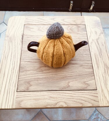 Pumpkin Tea Cosy