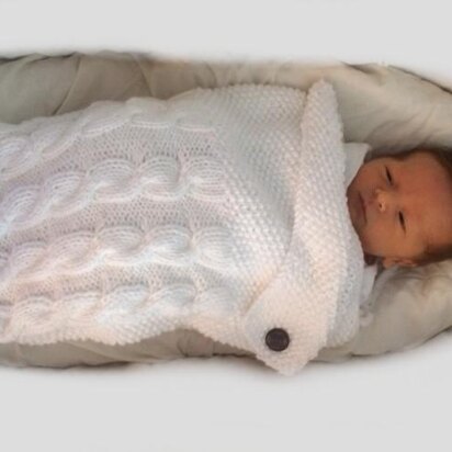 Swaddle Me Baby blanket