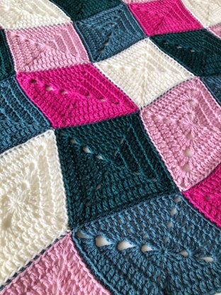 Wonky Blocks Blanket (crochet)