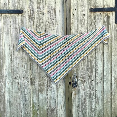 Triangulum Shawl