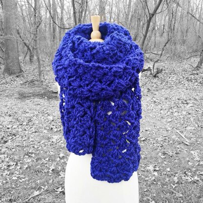 Julia chunky oversized crochet scarf
