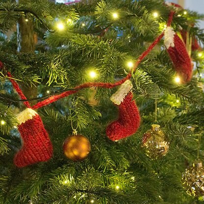 Mini Stocking Garland