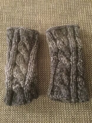 Fingerless Gloves